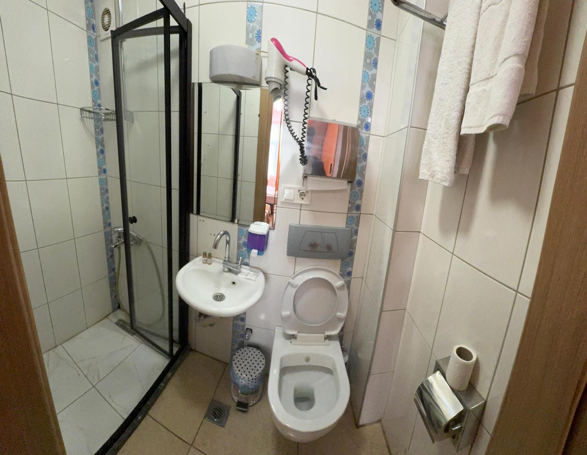 איסטמבול Esen Life Hotel מראה חיצוני תמונה